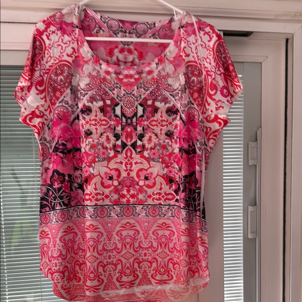 Style & Co Pink Flutter Sleeve Graphic Blouse